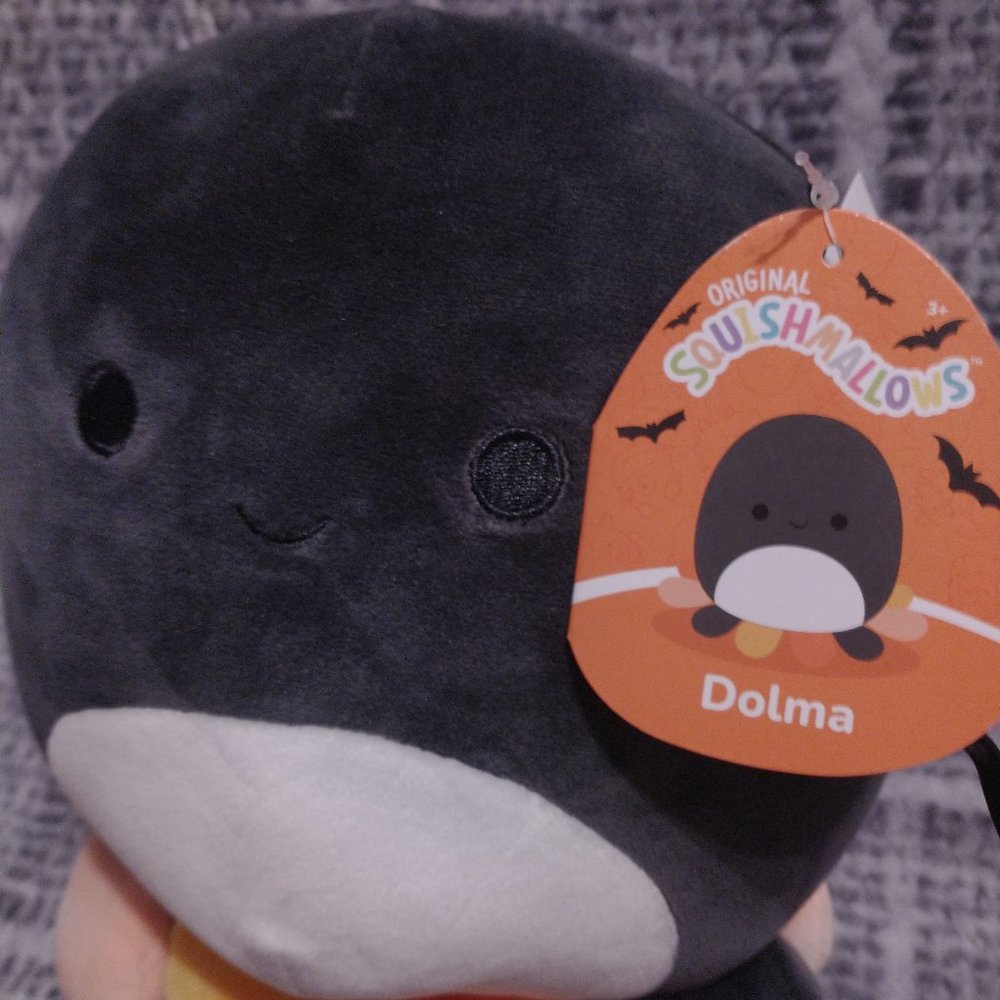 8' Dolma the octopus halloween 2022 squishmallow, BNWT